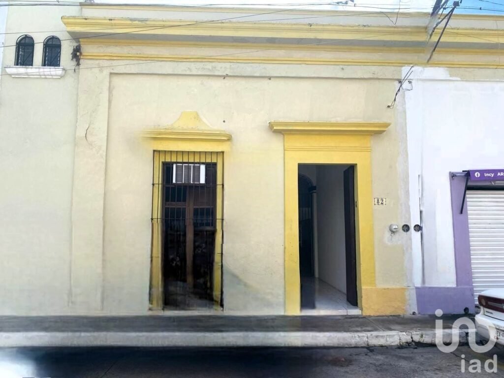 Propiedad en venta en Tepic Centro, ideal para clínica o proyecto de inversión con alta plusvalía