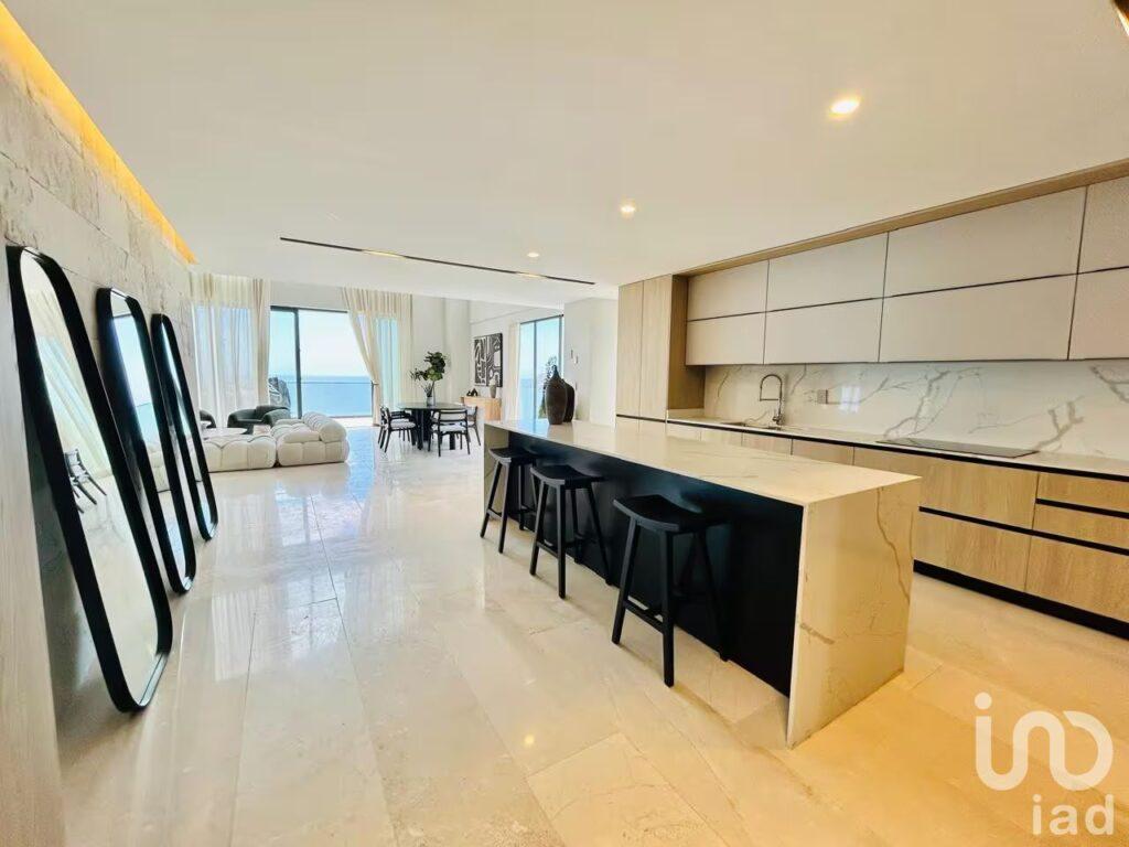 Se vende Penthouse Senior en Torre frente al Malecón de Mazatlán, Sinaloa