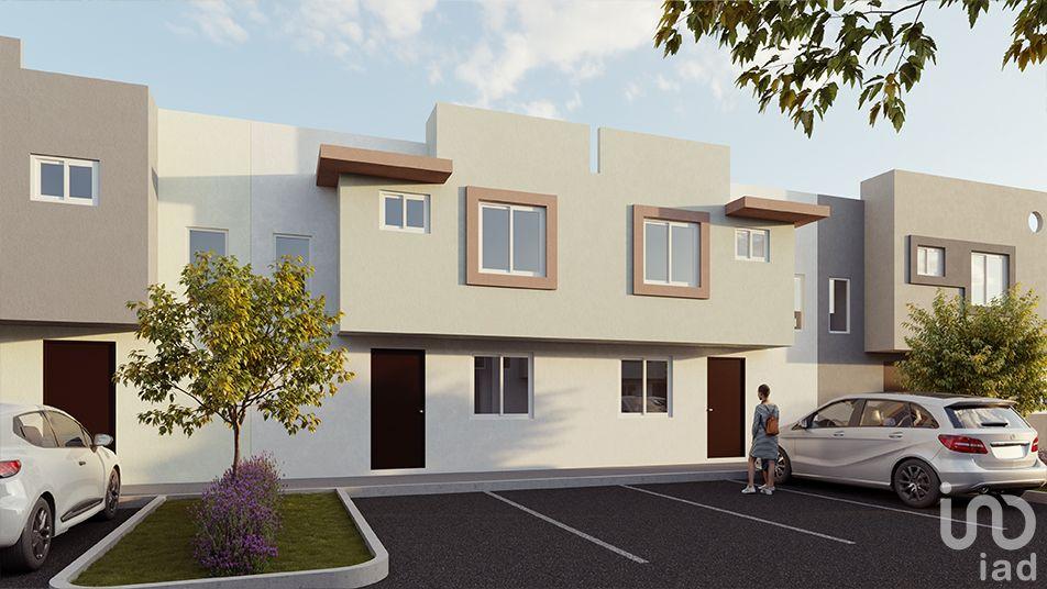 Hermosa Casa de 2 Niveles dentro de Fraccionamiento en Tecámac, EDOMEX