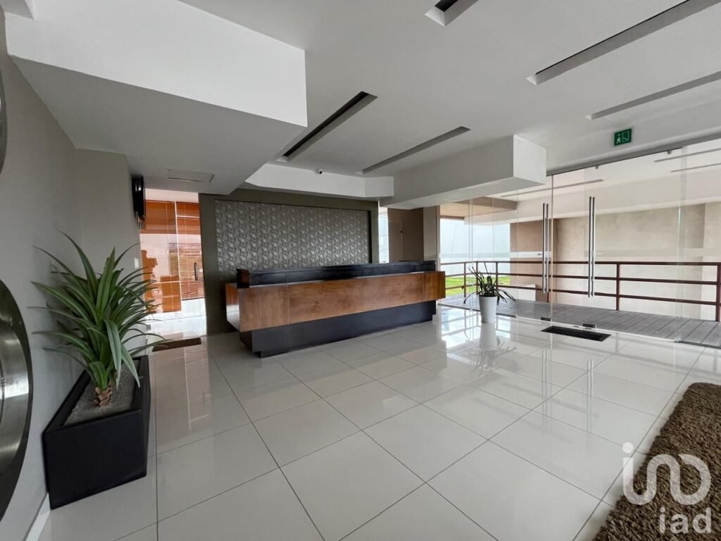 PENTHOUSE EN RENTA EN TORRE LA CIMA, JUNTO A LA VISTA COUNTRY, PUEBLA