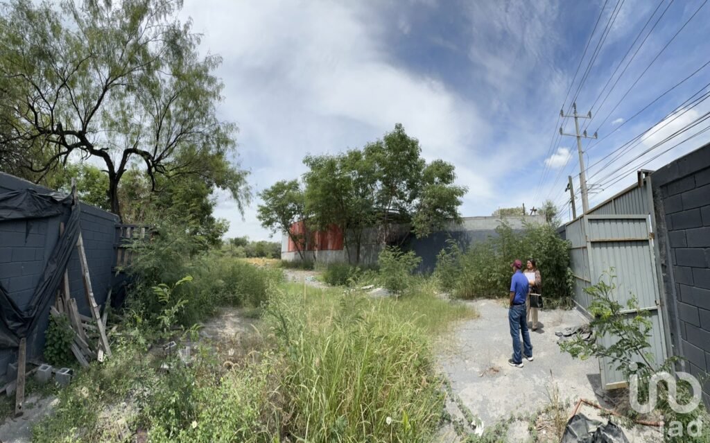 Gran Terreno en Renta en excelente ubicación