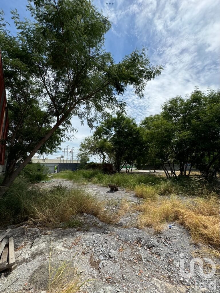 Gran Terreno en Renta en excelente ubicación