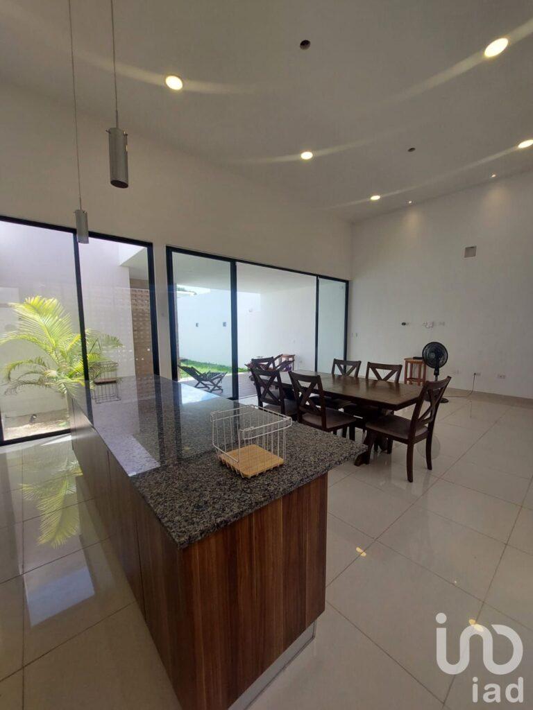 Casa de 1 planta en Venta - Real Montejo