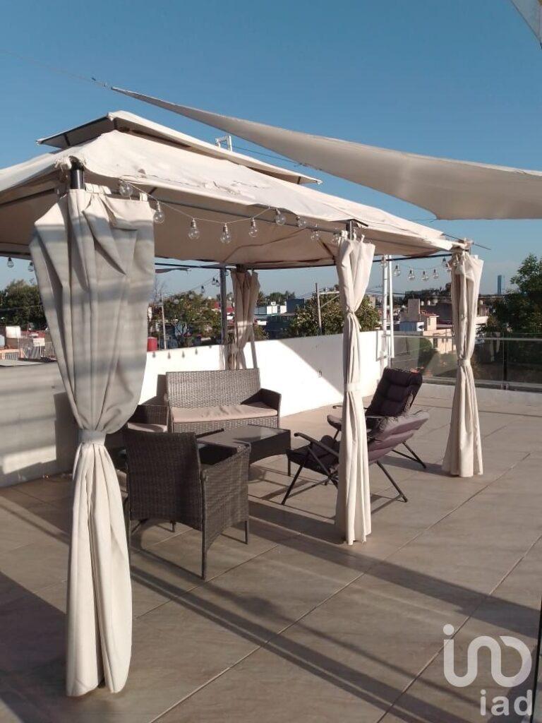 Edificio en venta con 13 habitaciones en Naucálpan