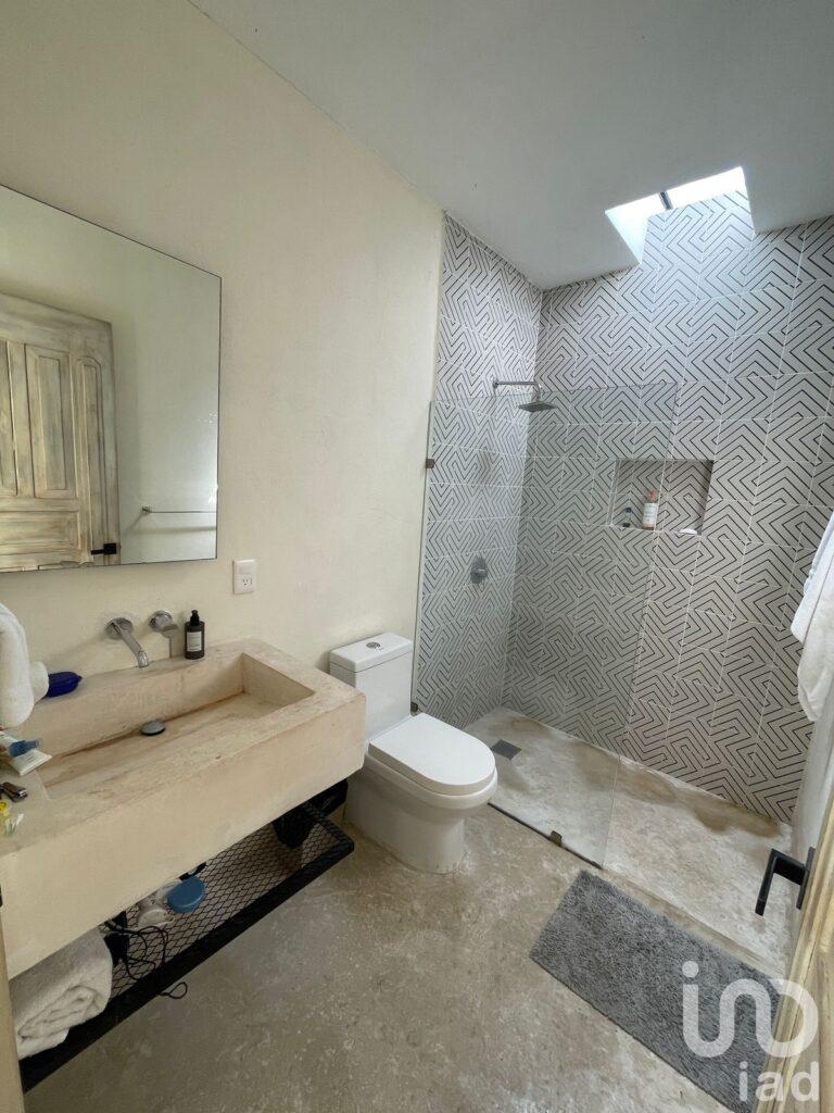 CASA EN VENTA AMUEBLADA EN MEJORADA CENTRO. ENTREGA INMEDIATA.