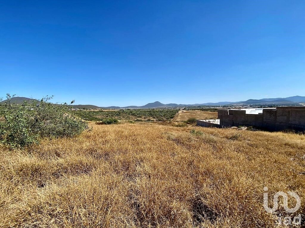 TERRENO RESIDENCIAL EN VENTA PRIVADA BUENA VENTURA CORREGIDORA QRO.