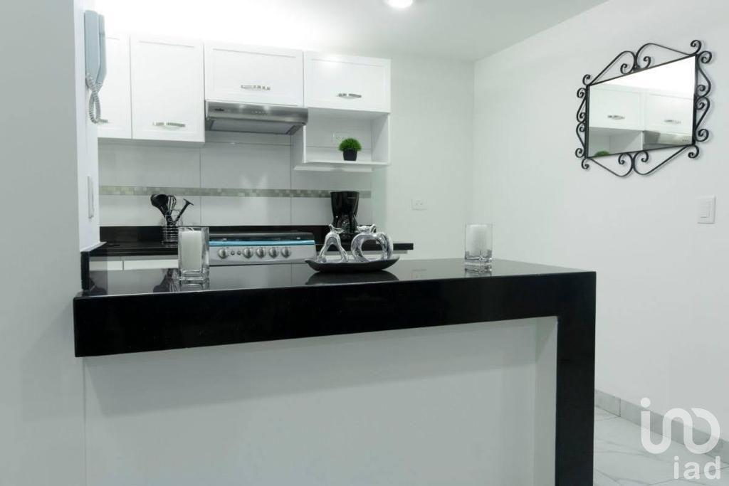 Departamento remodelado y luminoso en Av. Popocatépetl, Santa Cruz Atoyac