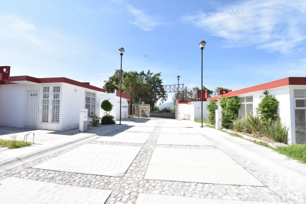 VENTA DE DESARROLLO VILLAS DEL ARENAL