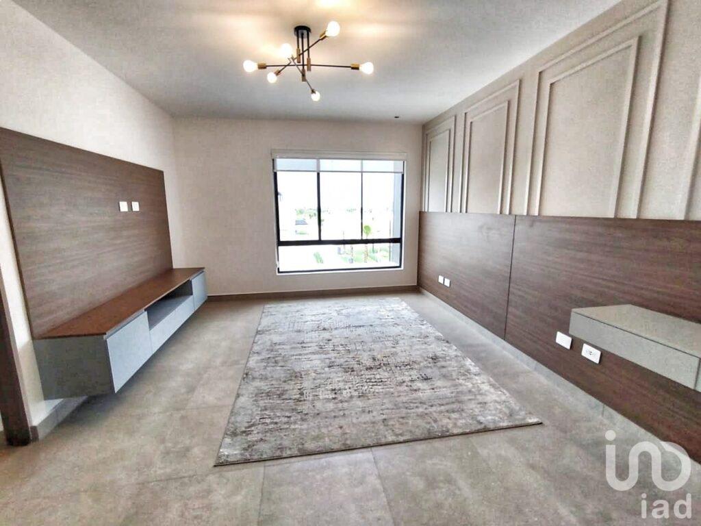 Casa en Venta en Avenida Reserva Cumbres Mitras Poniente, Monterrey García I3P