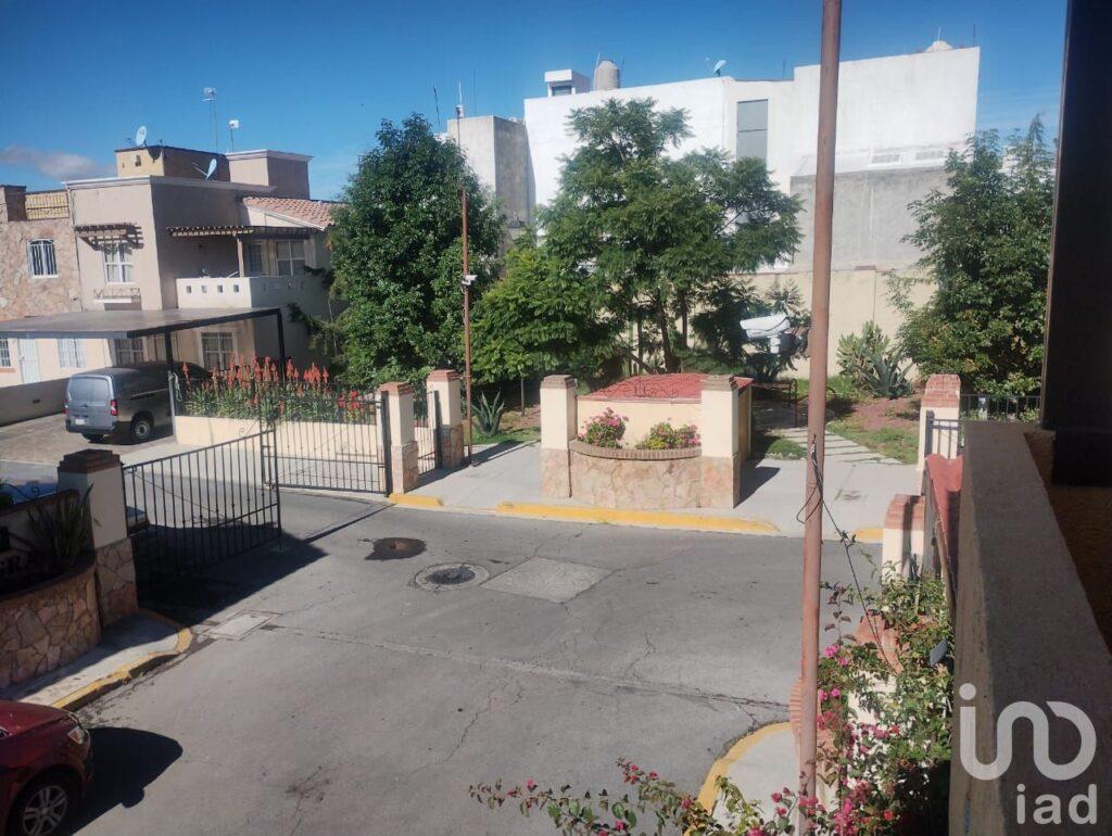 CASA EN VENTA EN REAL TOLEDO,PACHUCA,HGO.