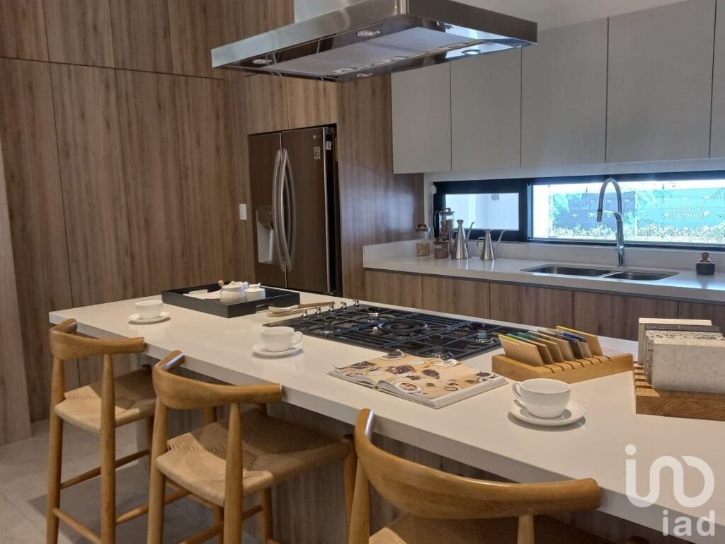 Casa en Venta Avenida Paseo de los Leones, Cumbres Monterrey García, Nuevo León I2