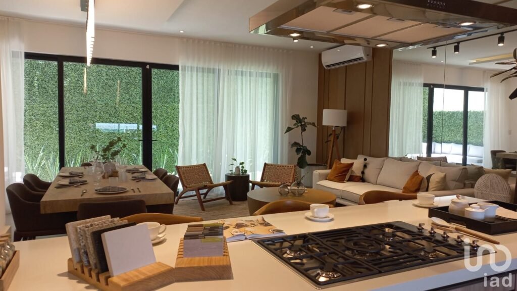 Casa en Venta Avenida Paseo de los Leones, Cumbres Monterrey García, Nuevo León I2