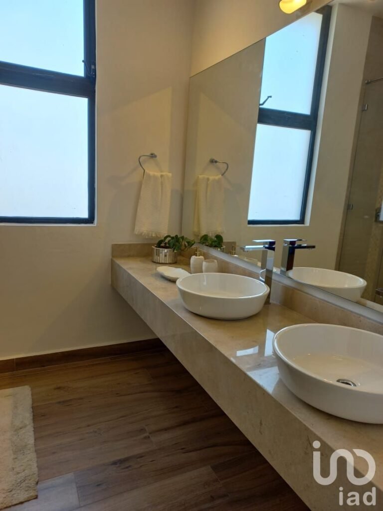 Casa en Venta Avenida Paseo de los Leones, Cumbres Monterrey García, Nuevo León G2