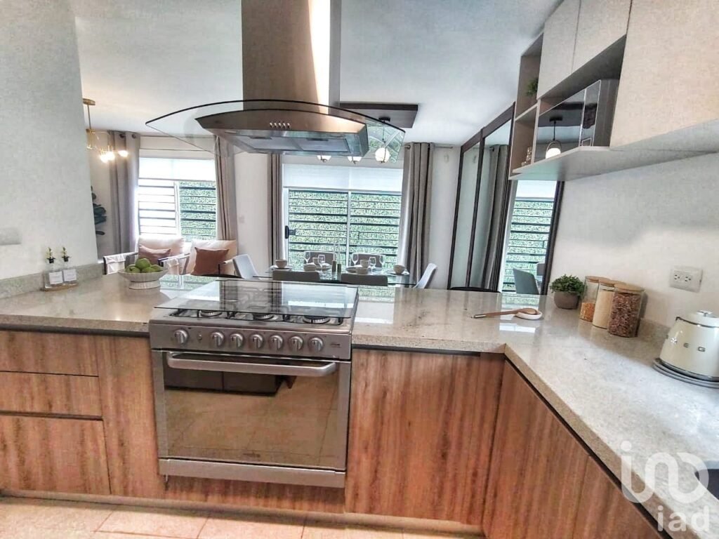 Casa en Venta en Veranda, Zona Lincoln García Nuevo León S2