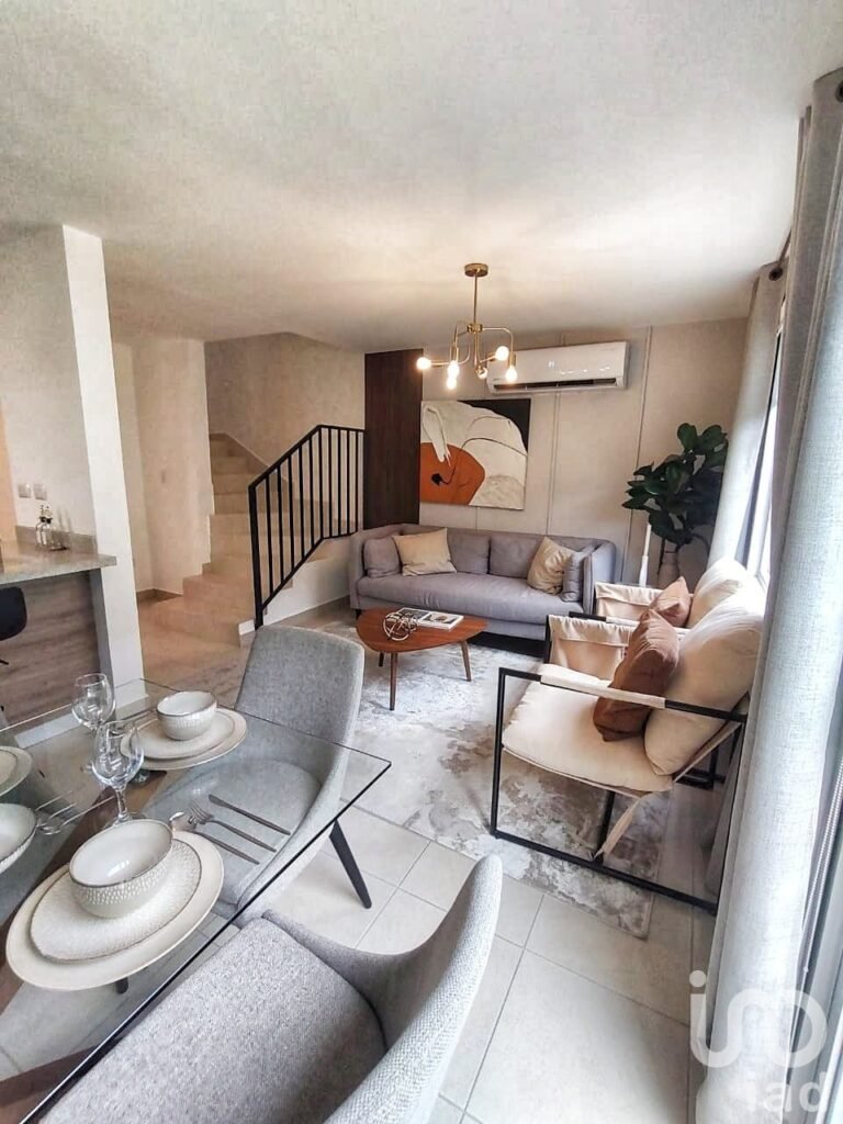 Casa en Venta en Veranda, Zona Lincoln García Nuevo León S2