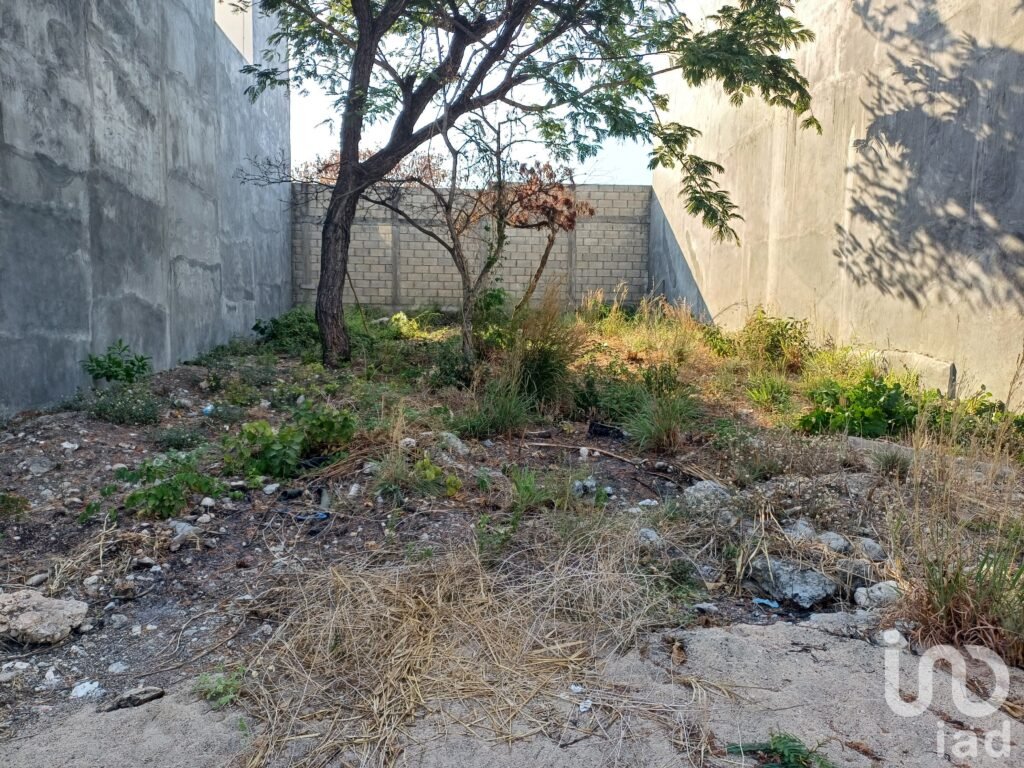 TERRENO EN VENTA EN PREDIO ITALIA, FRACCIONAMIENTO PRIVADO, SAN JOSE TERAN.