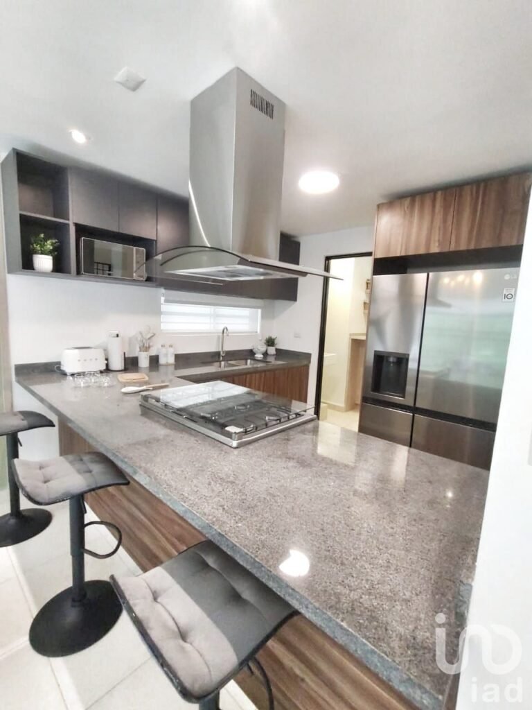 Casa en Venta en Veranda, Zona Lincoln García, Nuevo León P2