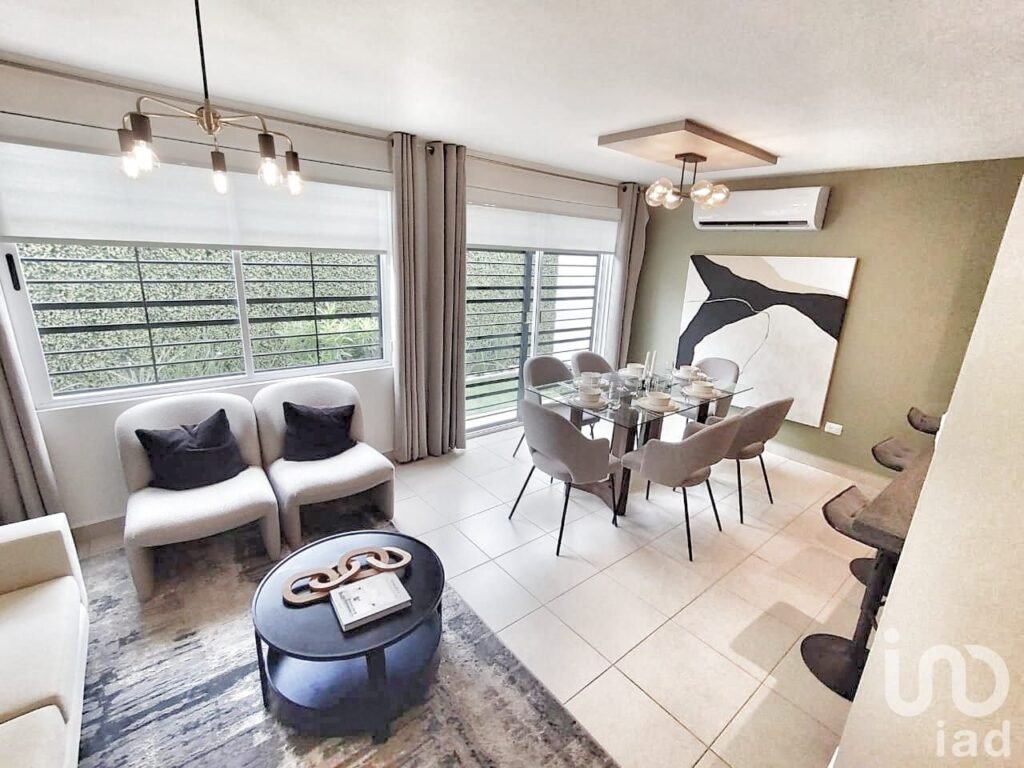 Casa en Venta en Veranda, Zona Lincoln García, Nuevo León P2