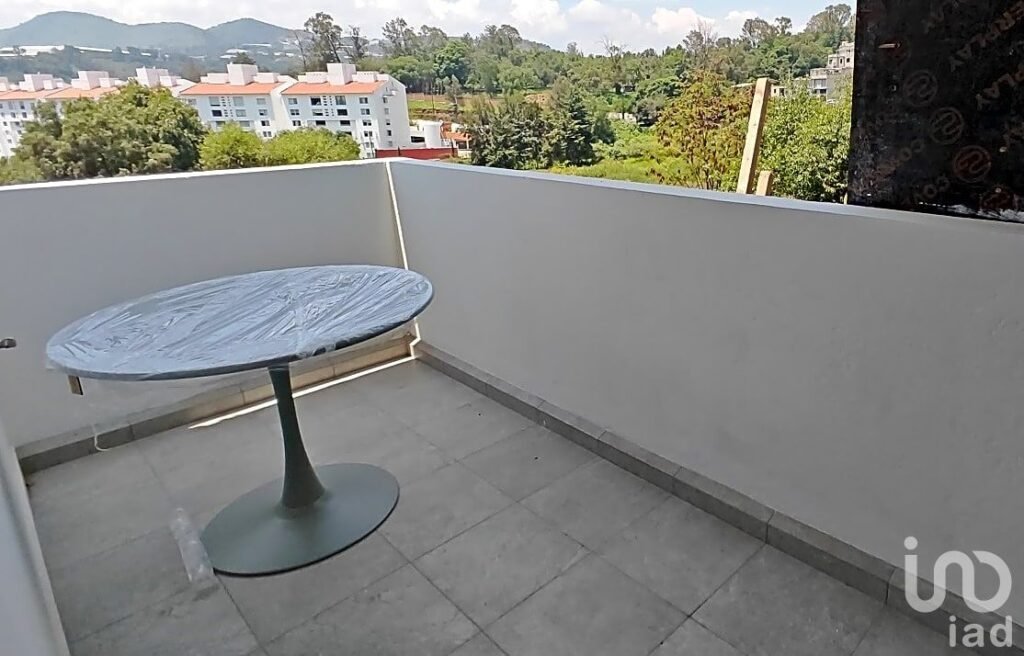 Departamentos nuevos con vigilancia,balcon en sala y recamaras, elevador.