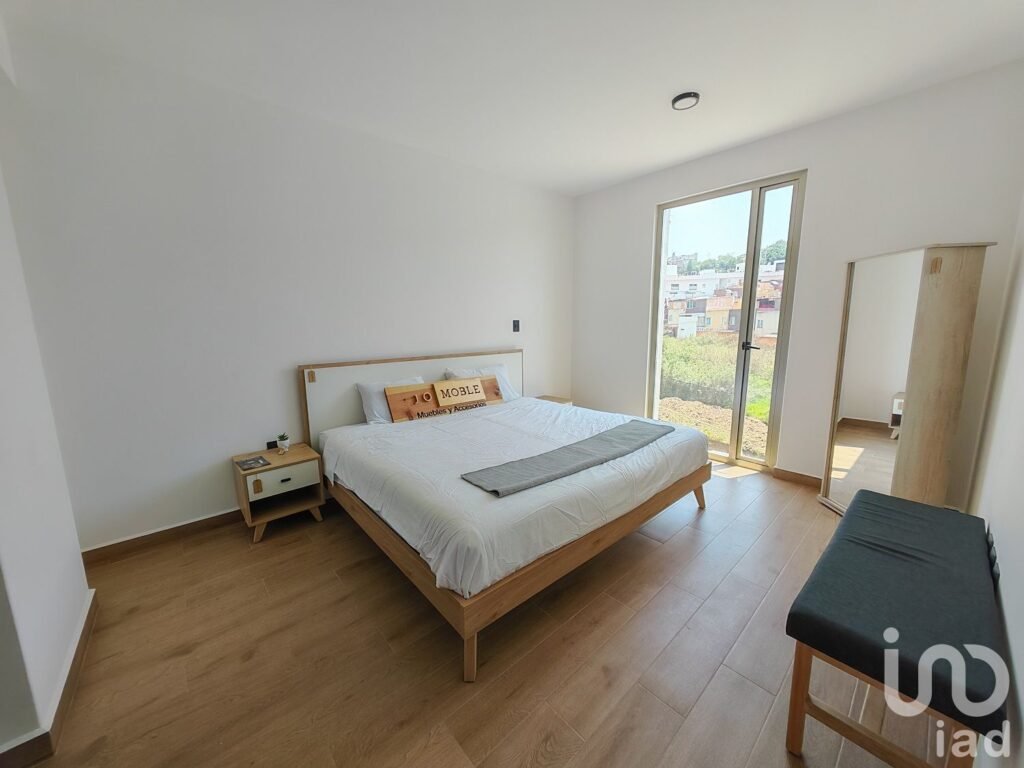 Departamentos nuevos con vigilancia,balcon en sala y recamaras, elevador.