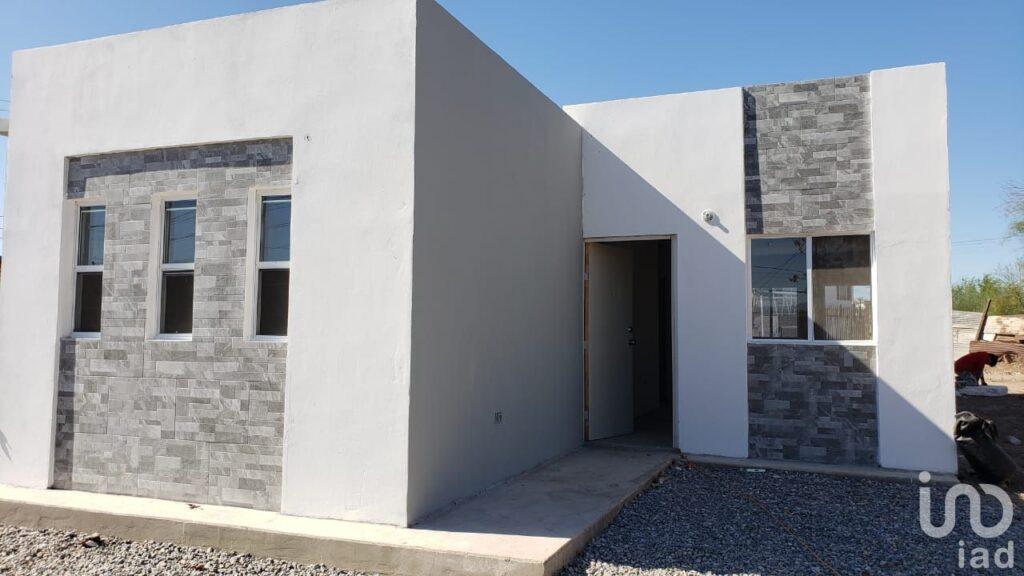 Casa nueva en venta, Colonia Hidalgo, Mexicali