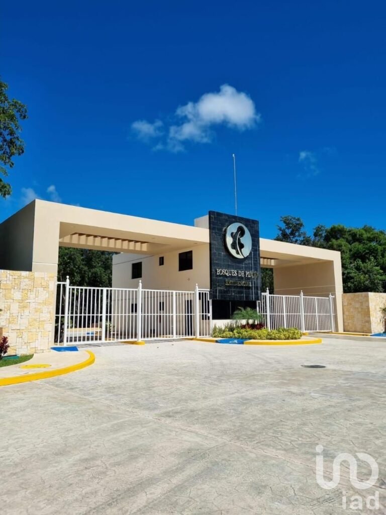 Terreno Residencial en venta Bosques de Cristo Rey, Playa del Carmen Q.Roo