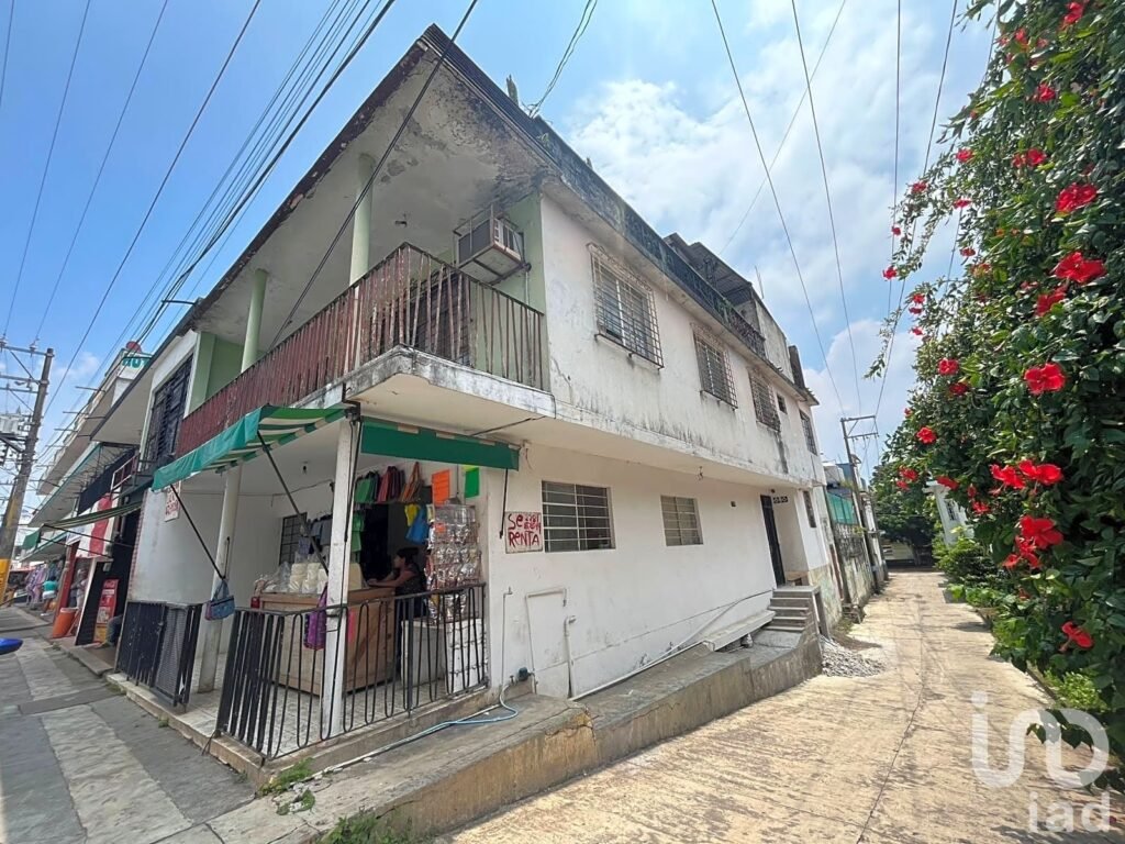 Local Comercial en Renta, En el Centro de Catemaco, Veracruz.