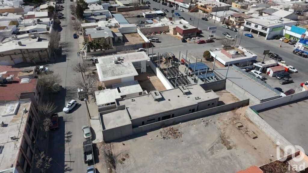 Local Comercial en Venta  por Las Américas Cerca del Puente Libre