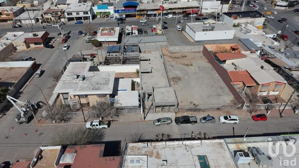 Local Comercial en Venta  por Las Américas Cerca del Puente Libre