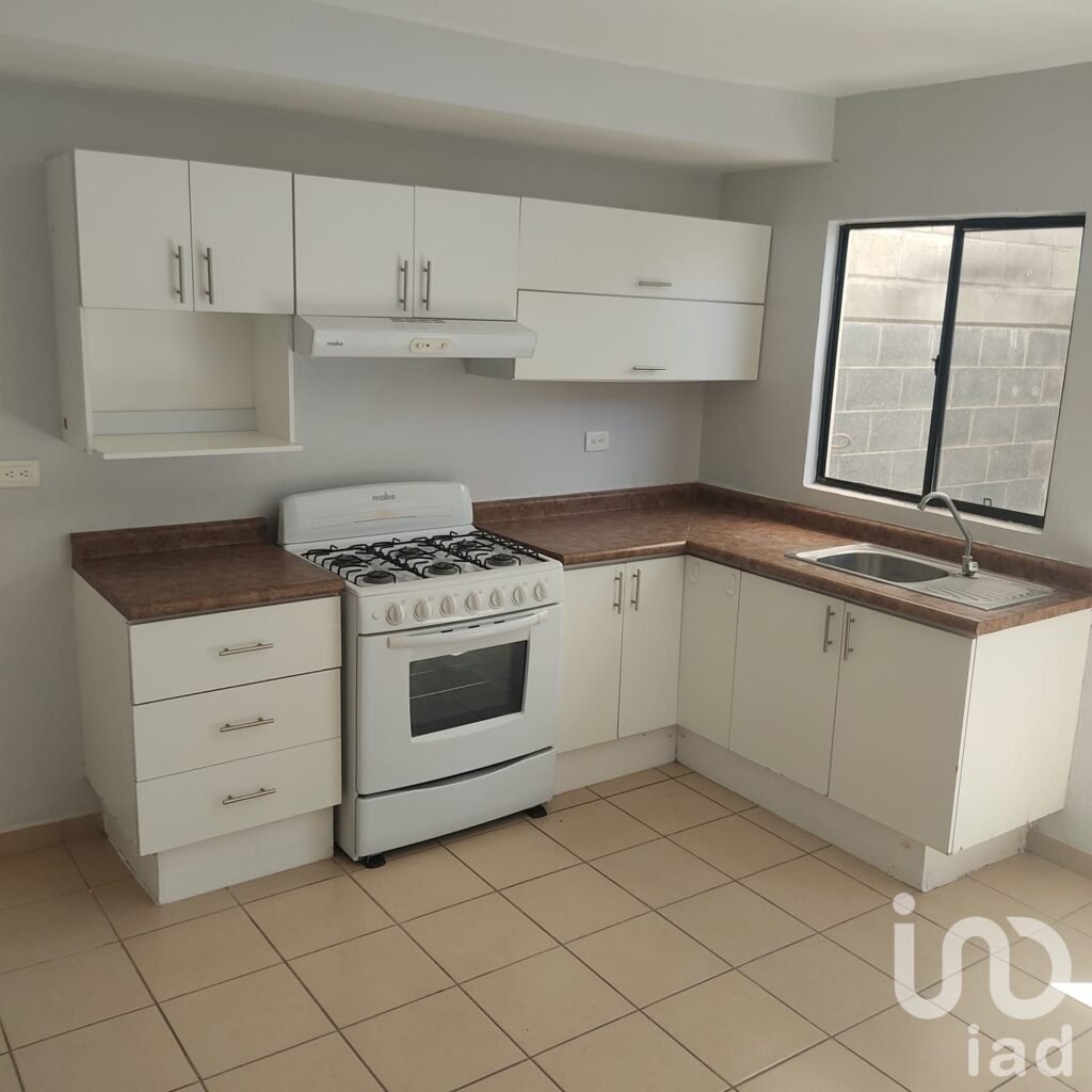 Casa en condominio en Venta en Rincones del Marqués, Querétaro