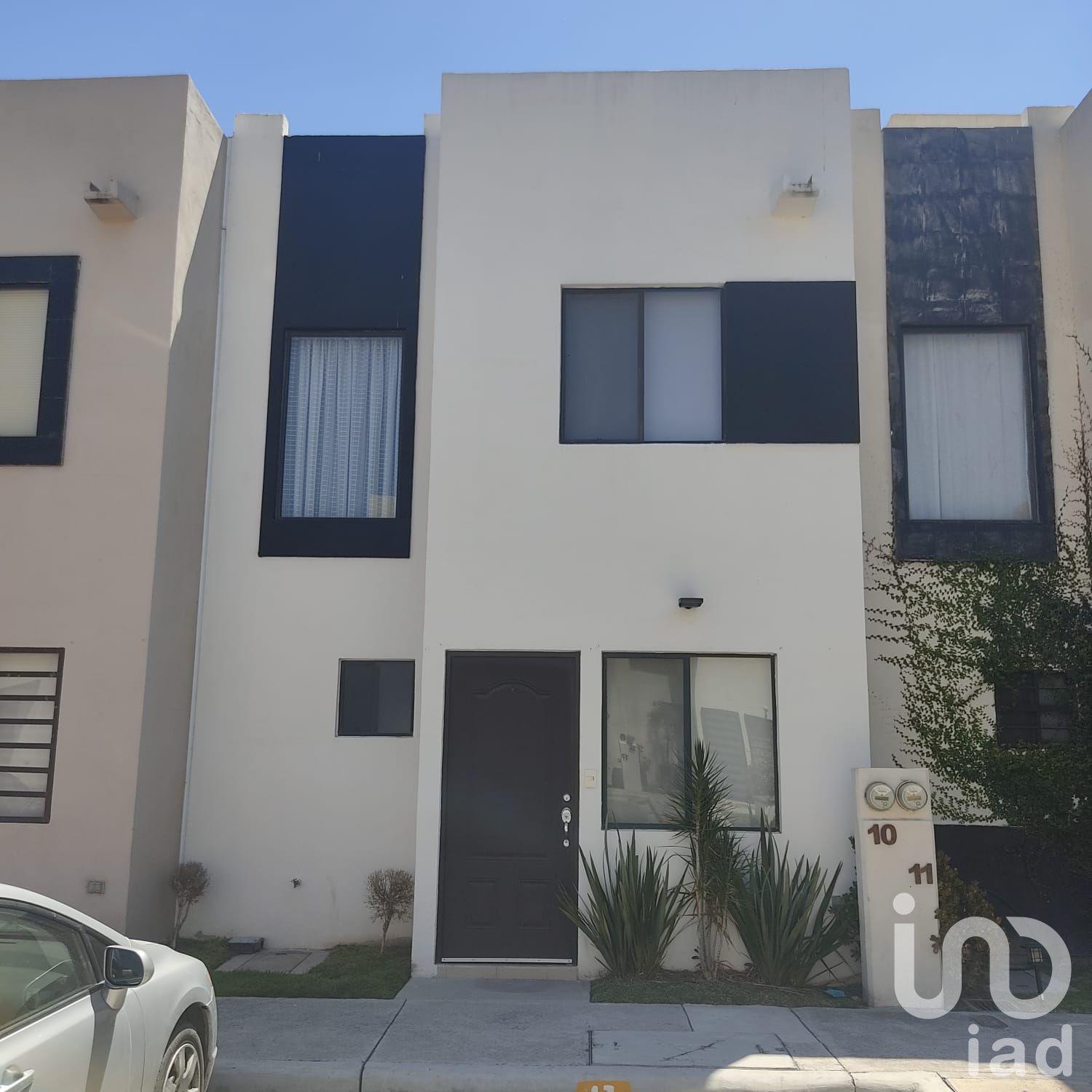 Casa en condominio en Venta en Rincones del Marqués, Querétaro