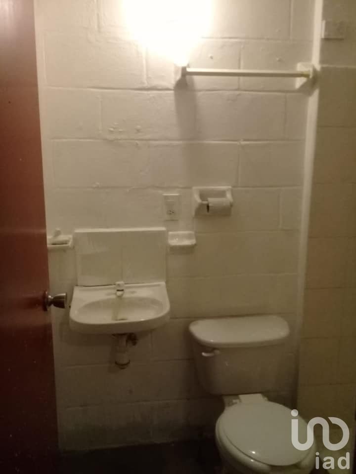 CASA EN VENTA EN FRACCIONAMIENTO MARQUESA