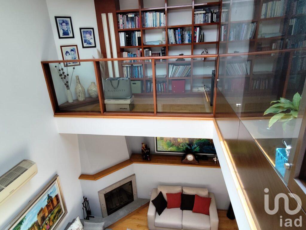 LUJOSA RESIDENCIA EN JARDINES DEL PEDREGAL - ÁLVARO OBREGÓN, CDMX