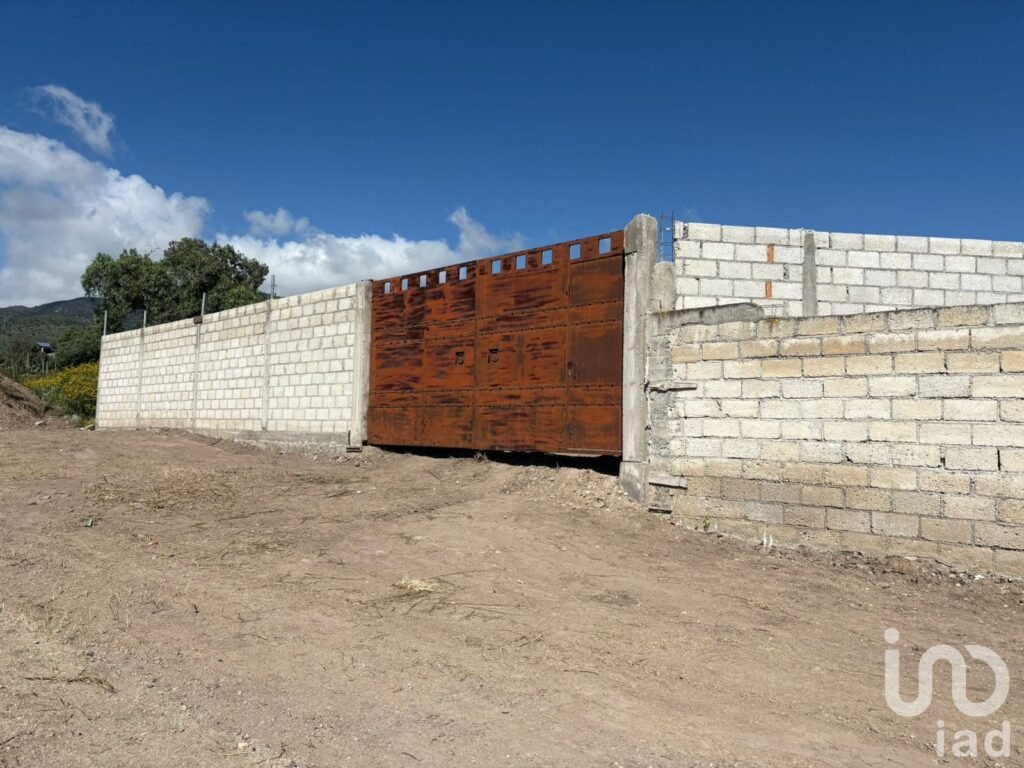 TERRENO EN VENTA EN AZOYATLA,MINERAL DE LA REFORMA, HGO.