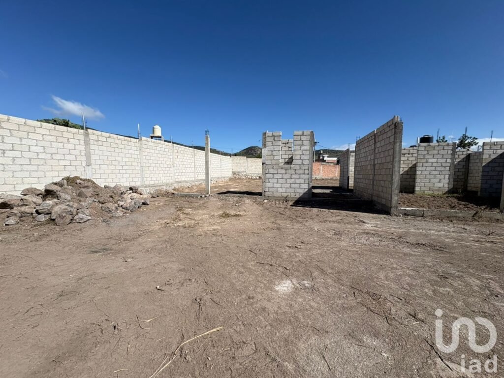 TERRENO EN VENTA EN AZOYATLA,MINERAL DE LA REFORMA, HGO.