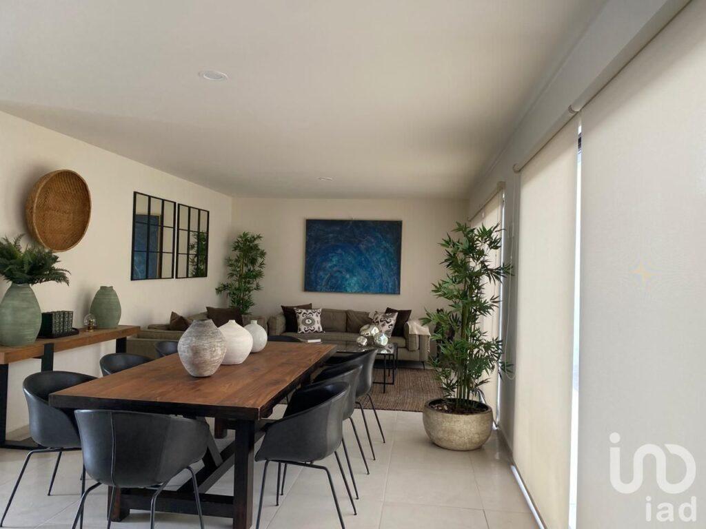 Residencial en Celaya, Casa en Quintas de Campo Real |4R | 3B | 216 m² terreno