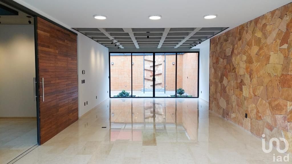 EXCLUSIVA RESIDENCIA A ESTRENAR DE 350 M2 EN EL CORAZÓN DE TLALPAN AGENDA TU CITA...