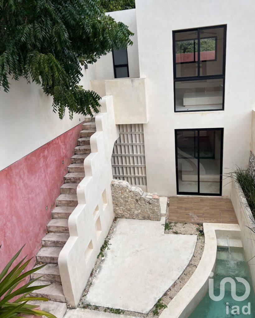 CASA EN VENTA UBICADA EN EL CENTRO DE MÉRIDA YUCATÁN,  TOTALMENTE RESTAURADA