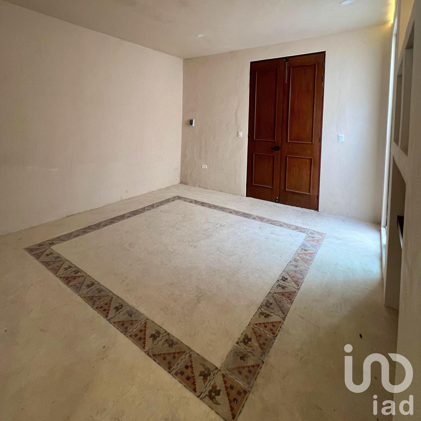 CASA EN VENTA UBICADA EN EL CENTRO DE MÉRIDA YUCATÁN,  TOTALMENTE RESTAURADA