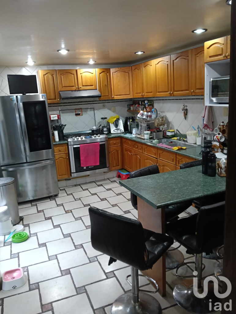 VENTA CASA SOLA EN COL. MIGUEL HIDALGO, TLALPAN