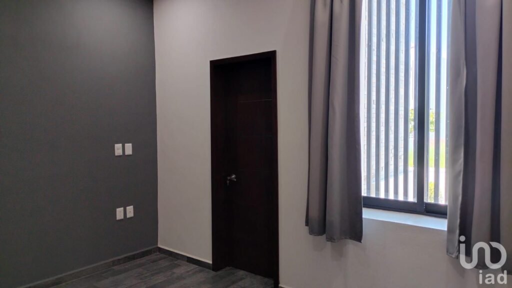 Casa de un nivel en zona residencial, 3 Recámaras al Norte de V de A.