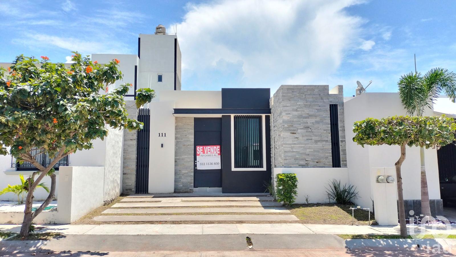 Casa de un nivel en zona residencial, 3 Recámaras al Norte de V de A.