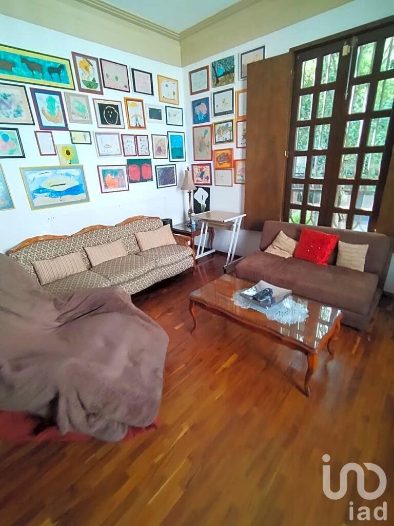 Venta de Casa en Rio Balsas, Col. Cuauhtémoc.