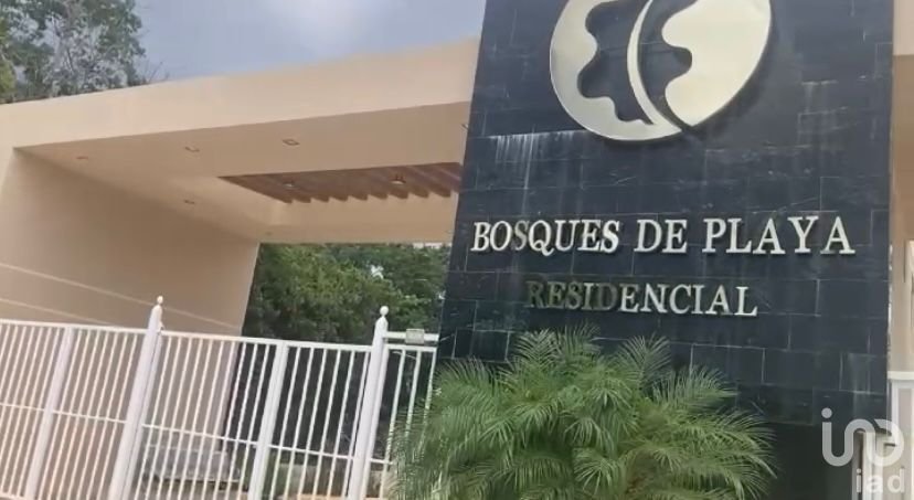 TERRENO EN VENTA EN RESIDENCIAL BOSQUE DE PLAYA EN PLAYA DEL CARMEN QUINTANA ROO