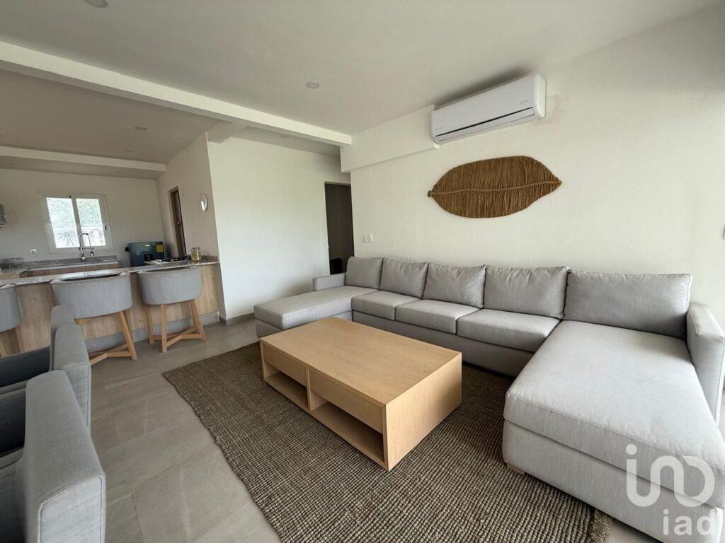 Departamento en preventa con  club de playa en Acapulco diamante