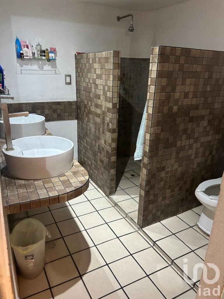 AMPLIA CASA EN VENTA EN CULHUACAN