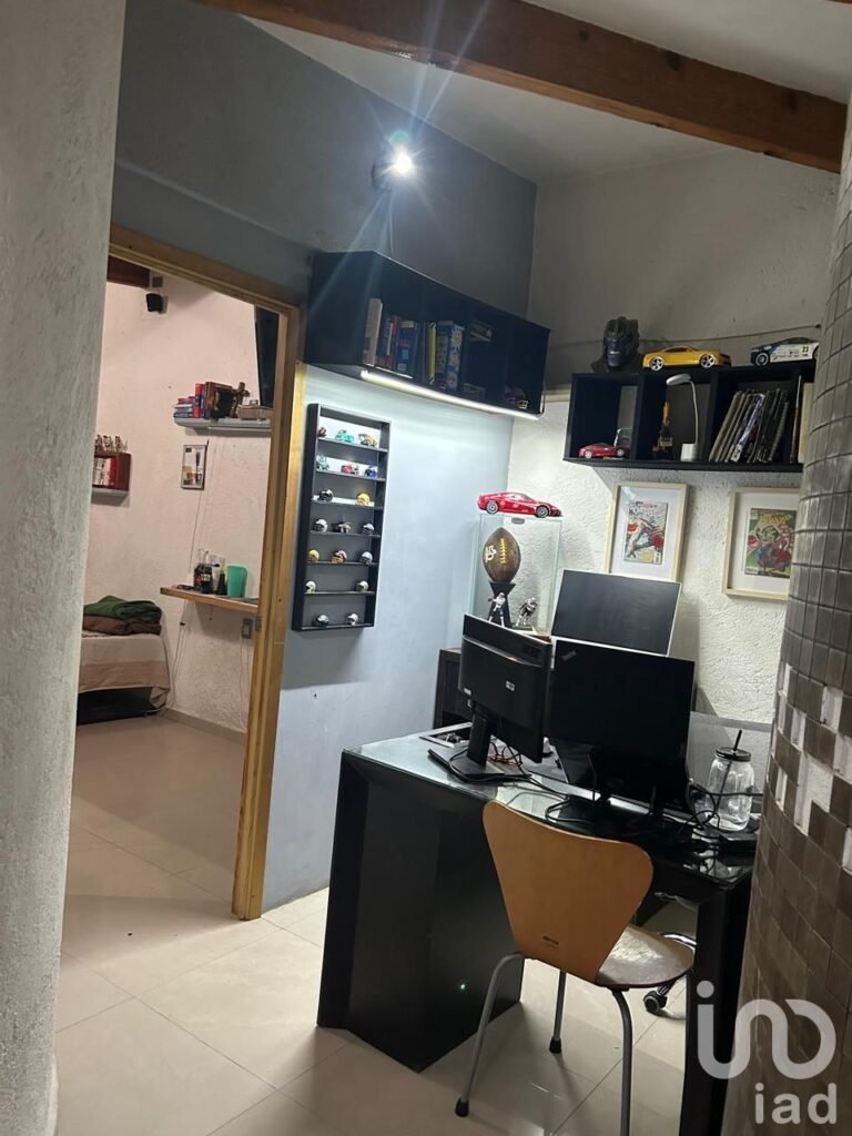 AMPLIA CASA EN VENTA EN CULHUACAN