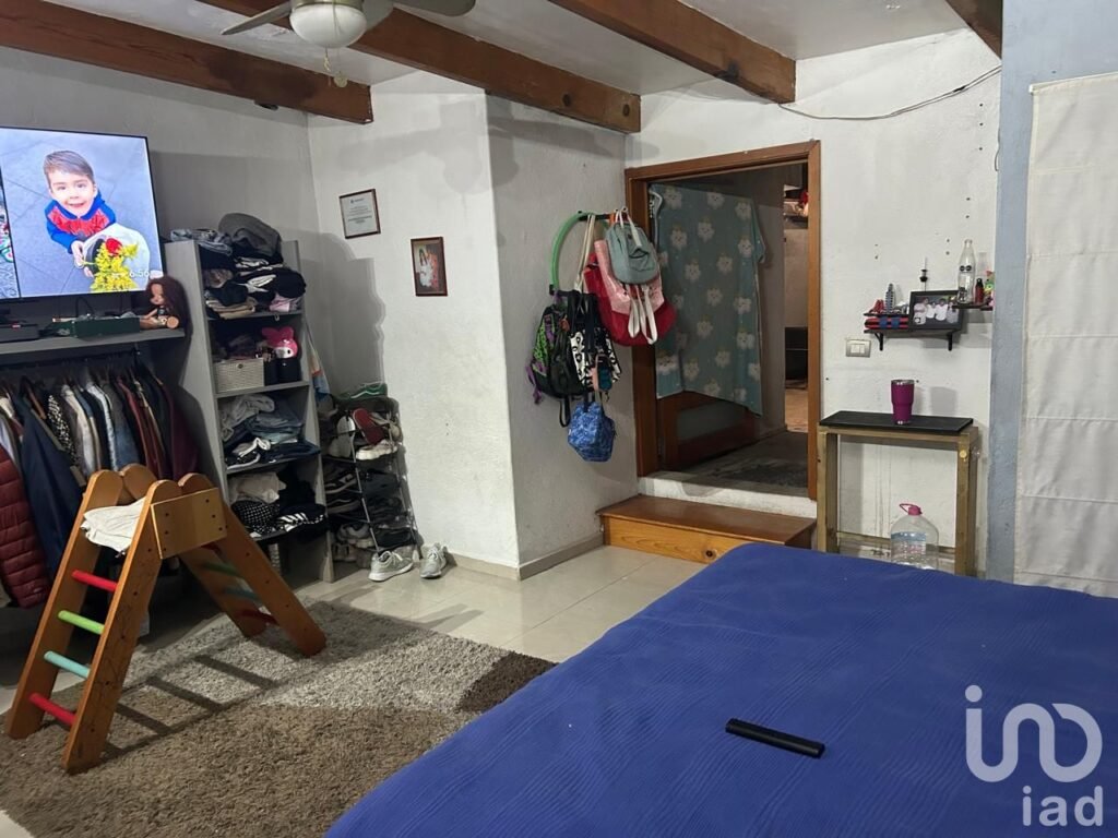 AMPLIA CASA EN VENTA EN CULHUACAN