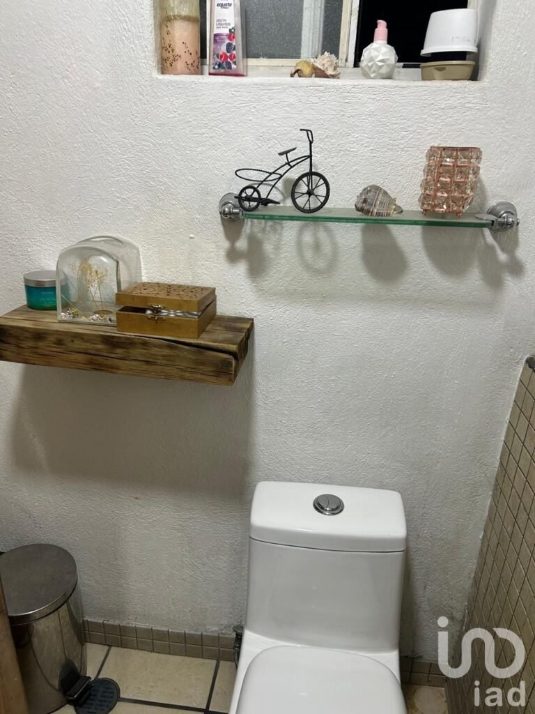 AMPLIA CASA EN VENTA EN CULHUACAN