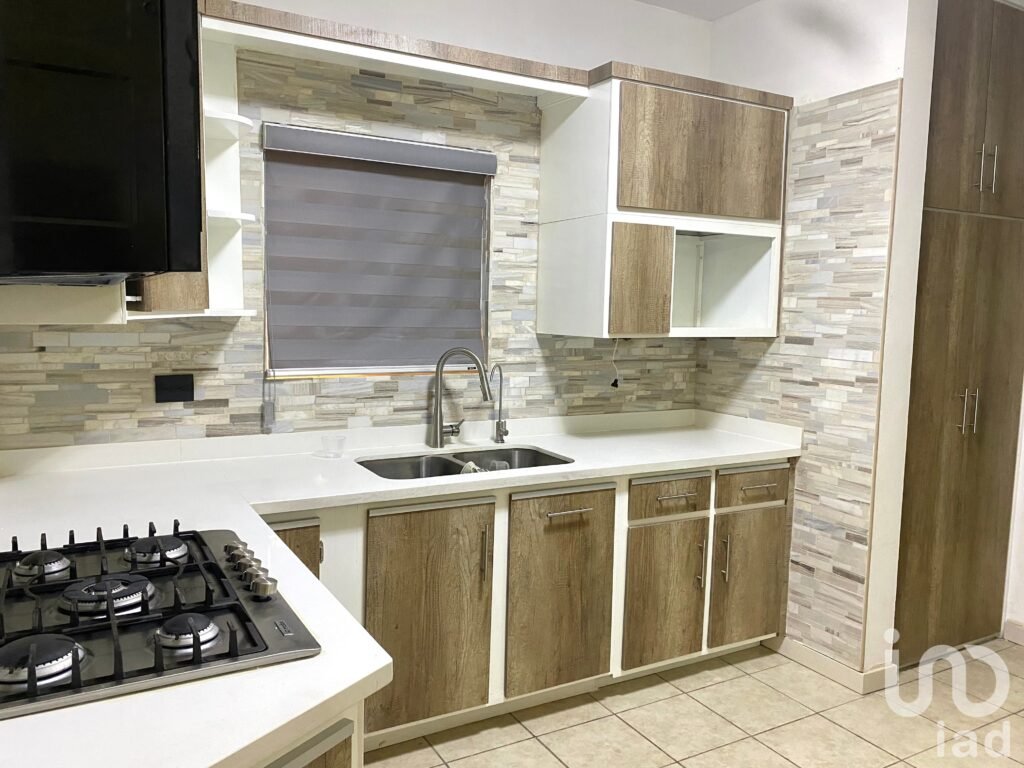 Casa en renta en fraccionamiento Paseo Del Parque